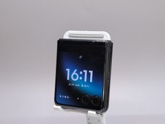 Motorola Razr 40 Ultra XT2321-3 256GB Infinite Black T-Mobile Unlocked W088456