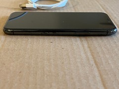 Apple iPhone 11 Pro – 256GB – Space Gray Unlocked A2160 (CDMA + GSM)