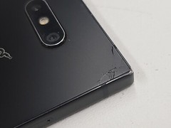 Razer Phone 2 (RZ35-0259) 64GB (GSM Unlocked) – *BAD CHARGR PORT* – N395
