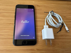 Apple iPhone SE 3rd Gen 2022 – T-Mobile, Midnight, 64 GB, A2595