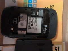 TG556 Blackberry Curve 8520 MOBILE PHONE READ DESCRIPTION
