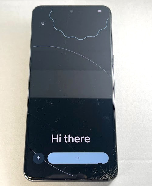 Google Pixel 8 Pro 128GB G1MNW (Unlocked), Screen Cracked, Large Dot, For Parts