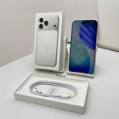 Apple iPhone 17 Pro Max – 256GB – Silver (Unlocked) – Open Box