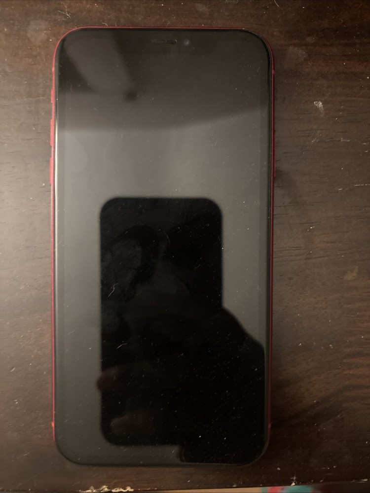 Apple iPhone XR Red Smartphone – 6.1&Prime; Display, A12 Bionic Chip