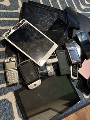 Apple – android – tablets (lot of 4 mixed) for parts only