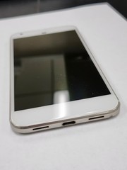 DEFECTIVE – Google Pixel XL – 32 GB – Silver – Unlocked – G011C – 12137