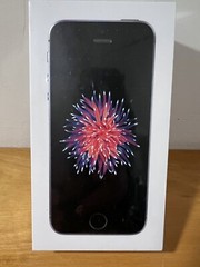 Apple iPhone SE – 32GB, Space Gray, Unlocked, CDMA + GSM, A1662