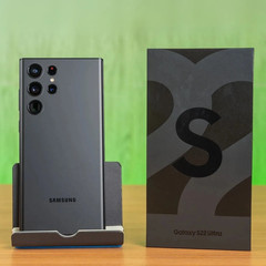 NEW SEALED Samsung Galaxy S22 Ultra 5G S908U 128GB/256GB/512GB Factory Unlocked