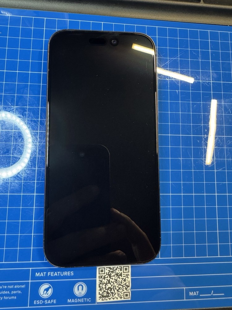 IPhone 15 Pro/128GB/SIM UNLOCKED/BH:88%(Read Description)