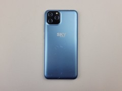 SKY Devices Elite A63 Max – 32GB – (GSM Unlocked) Dual SIM – CRACKED – H8240