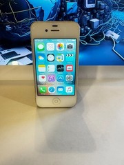 Apple iPhone 4s – 16 GB – White (Unlocked)