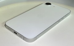 Apple iPhone 16e 128GB Factory Unlocked Open Box Mint Smartphone A3212