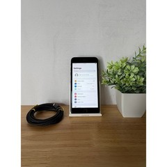 Apple iPhone 7 Plus 128GB in Jet Black – Fully Unlocked – Fair Condition