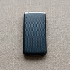 LG X100 Smart Folder LG-X100S 16GB Unlocked Black 4G LTE Korean Flip Phone