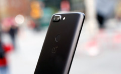 ONEPLUS 5T Dual SIM 64GB/128GB Octa-Core 4G Fingerprint 6.01&Prime;Unlocked-New Sealed