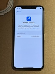 Apple iPhone XS – 64GB – Silver (Unlocked) A1920 (CDMA + GSM) READ