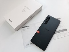 Sony Xperia 1 IV – (Unlocked) 5G Android 6.5&Prime; 12MP Smartphone Japanese version