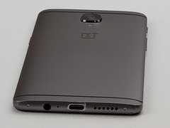 OnePlus 3T (A3000) 64GB (GSM Unlocked) Dual SIM Smartphone – SMALL ISSUE – H8259