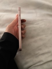 Apple iPhone 15 Pink Smartphone Wi-Fi Bluetooth iOS Dual Rear Cameras Bar Style