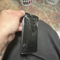 Samsung Galaxy S10+ Black 128GB AT&T (Front & Back Broken) – FOR PARTS + RESET!!