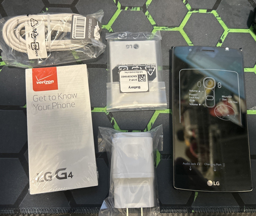LG G4 VS986W 32GB White (Verizon 4G LTE Certified) New