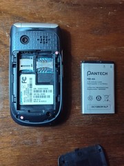 LG B470 – Navy Blue ( AT&T ) Cellular Flip Phone