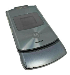 Motorola RAZR V3xx Flip Style 60MB AT&T Locked 2G 3G GSM 1.3MP Camera Gray