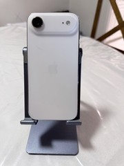 Apple iPhone Air – 512 GB – Light Gold (Unlocked)