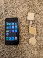 Apple iPhone 3G – 8GB Black AT&T– MB702LL Used