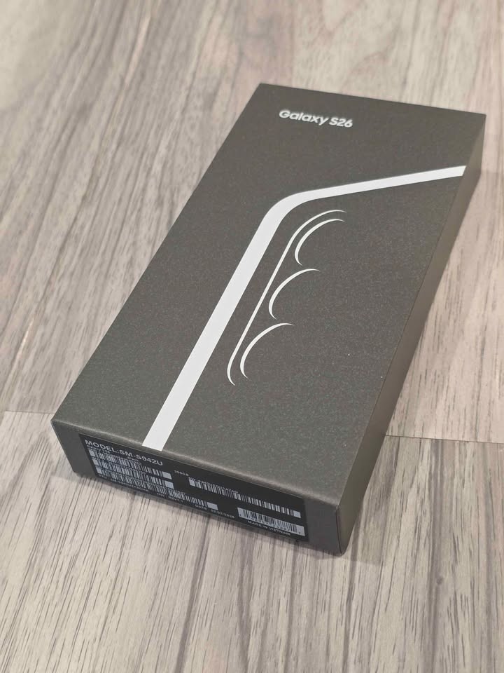 Samsung 2026 Galaxy S26, 256GB Unlocked Black. Brand New, Opened Box