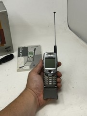 Samsung SCH-T300 – Gray and Black ( Verizon ) Box and Accessories WORKS