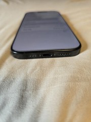 Apple iPhone 16 Pro 256GB (94% Batt) Black Titanium ATT locked EXCELLENT