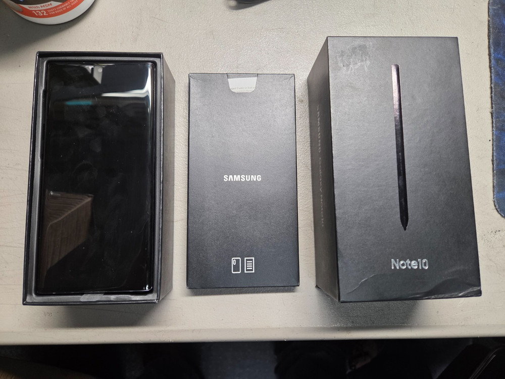 SAMSUNG GALAXY NOTE 10 – BLACK – SM-N970U1 – 256GB – Original Box