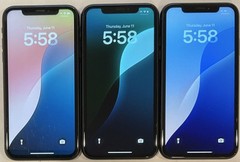LOT OF THREE, TESTED USED BLACK GSM UNLOCKED iPhone XR, 64GB A1984 MH3F3LL/A