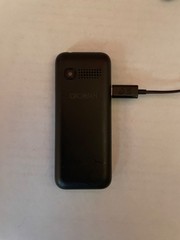 Alcatel 1066G = Vintage Phone with Camera, Color Screen UK Plug. Excellent.