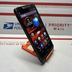 Motorola Droid Razr M 8GB – Verizon Smartphone – READ!!!