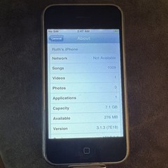 Apple iPhone 1st Gen 8GB Black/Silver GSM Wi-Fi Bluetooth 3.5in 2MP