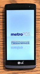 LG Leon MS345 – Gray and Black ( MetroPCS ) 4G LTE Android Smartphone