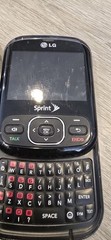 Lot 2 LG Remarq LN240 2.4&Prime; LCD Bluetooth Sprint Cellular Slider Cell Phone Read