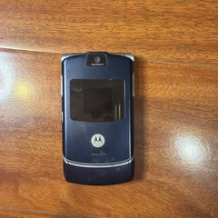 Motorola RAZR V3 Blue Flip Cell Phone Tested Powers On Phone Only No Battery