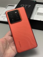 Realme GT 7 Pro 6.78 » 50MP Snapdragon 8 Elite Android Google Unlocked 5G