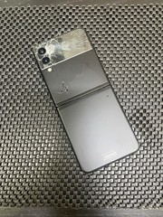 Samsung Galaxy Z Flip 3 5G 256GB F711U1 Black Unlocked – PARTS/REPAIR – D3