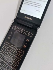 Samsung Galaxy Folder2 SM-G160N SM-G1650W Android 16GB Unlocked Good Condition