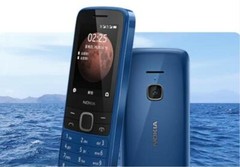 Nokia 225 4G FM radio Bluetooth 0.3MP 128MB 64MB RAM Mobile Phone Dual SIM 2.4&Prime;