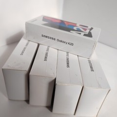 Samsung Galaxy A20 SM-A205 6.4&Prime; 13MP 32GB Dual SIM Android 11 SmartPhone