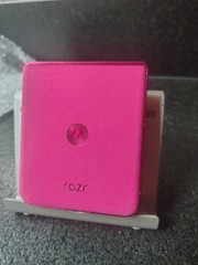 Motorola Moto Razr Plus 2024/Razr 50 Ultra Magenta Unlocked Excellent Condition
