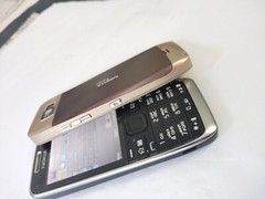 Nokia E Series E52 – random color Smartphone