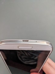 Samsung Galaxy S4 – 16 GB – White Frost (Verizon) – See Description