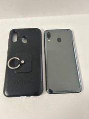 Samsung Galaxy ,SM-A205U 6.4&Prime; 32GB 3GB RAM SM-A205UT For Parts Or Not Working.