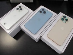 Used Great iphone 13 PRO MAX 128gb Factory Unlocked one year extended warranty